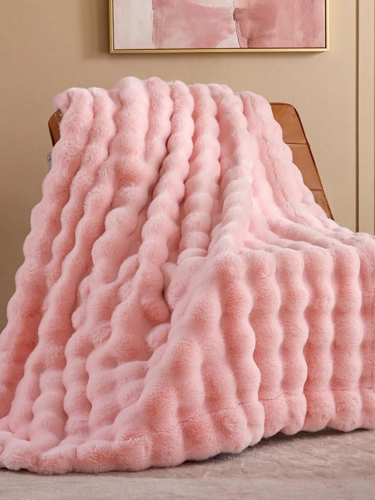 Faux Fur Throw Blanket For Couch - Blush Pink Super Soft Cozy Bubble Blanket, Fl